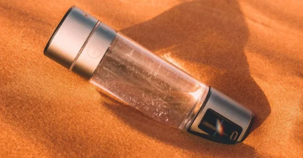 HYDROGEN BOTTLE